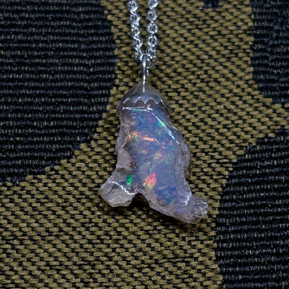 Polished Spotted Color Raw Ethiopian Silver Pendant Cap Opal Necklace